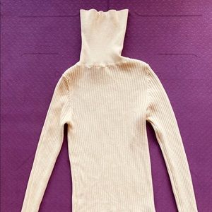 Beige thin and basic turtleneck